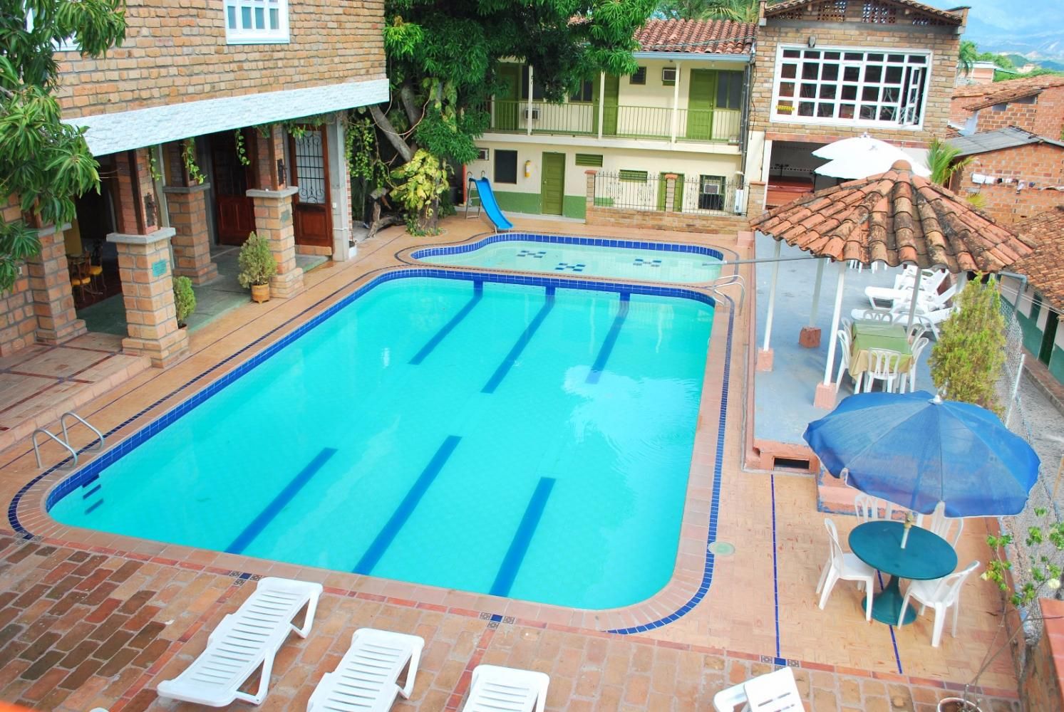 Cinco Horizontes: Hoteles en Santa Fe de Antioquia para un Descanso Perfecto